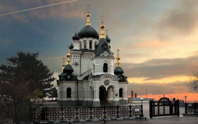 приснилось церковь