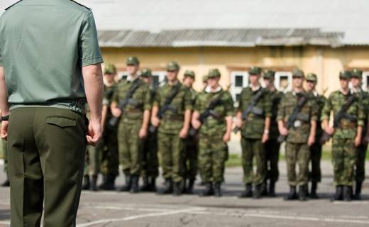 приснилась армия